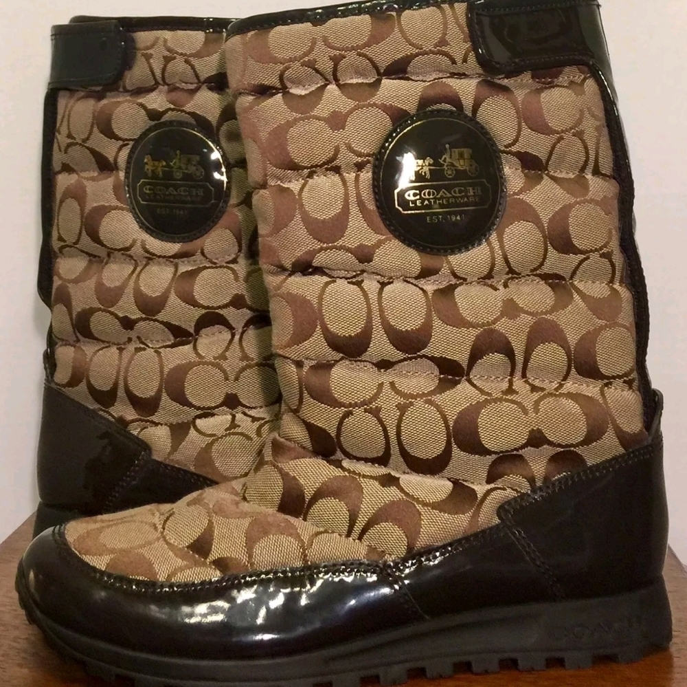 CLASSIC VINTAGE COACH SIG C SNOW BOOTS 7.5